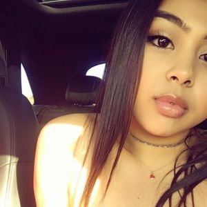 Meet your Posher, Alysa